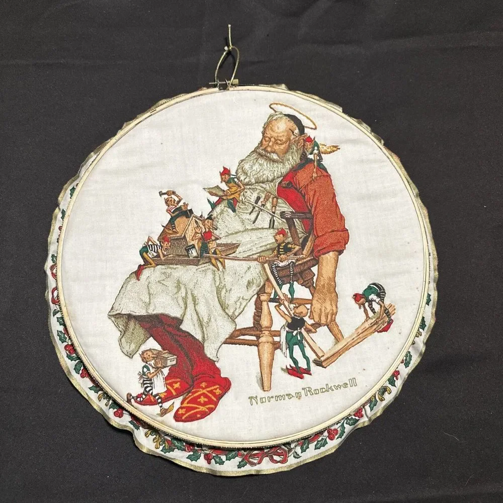 NORMAN ROCKWELL SANTA CLAUS SLEEPING FABRIC PANEL ROUND WALL HANGING HAND‎ MADE